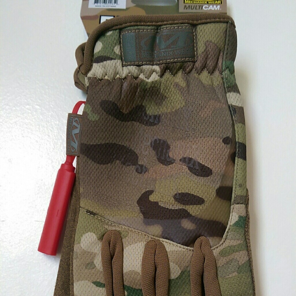 Mechanix gloves FastFit MultiCam